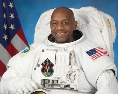 Cover image for Robert Satcher Courtesy