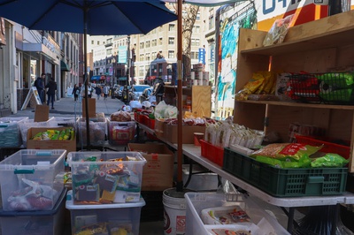 Cover image for New Wing Wah Street Stall