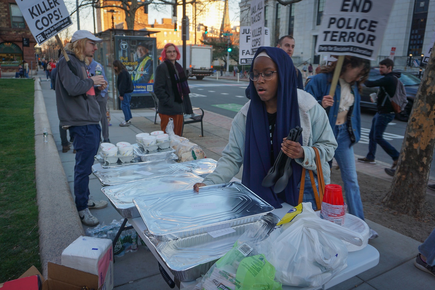 Picket organizers held an iftar on Monday to honor the Muslim identity of Faisal's family.