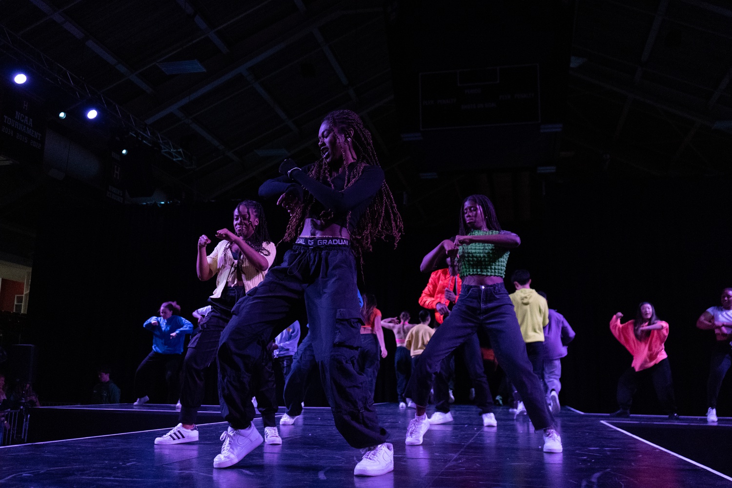 Eleganza performers show off their incredible talent.