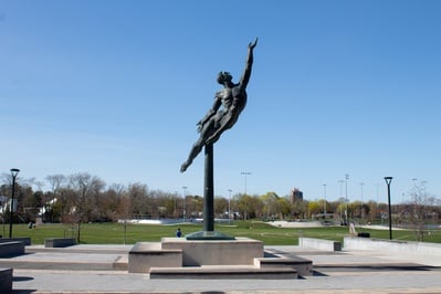Cover image for Quest Eternal Statue