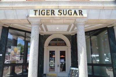 Cover image for Popular Boba Tea Restaurant Tiger Sugar Expected to Close Harvard Square Location