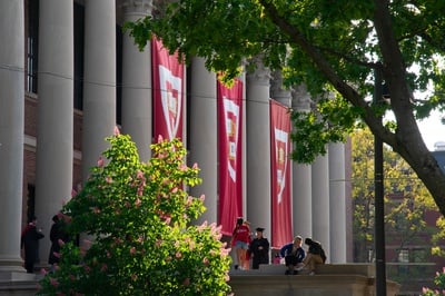 Cover image for Larry Summers: An End and a Beginning For Harvard