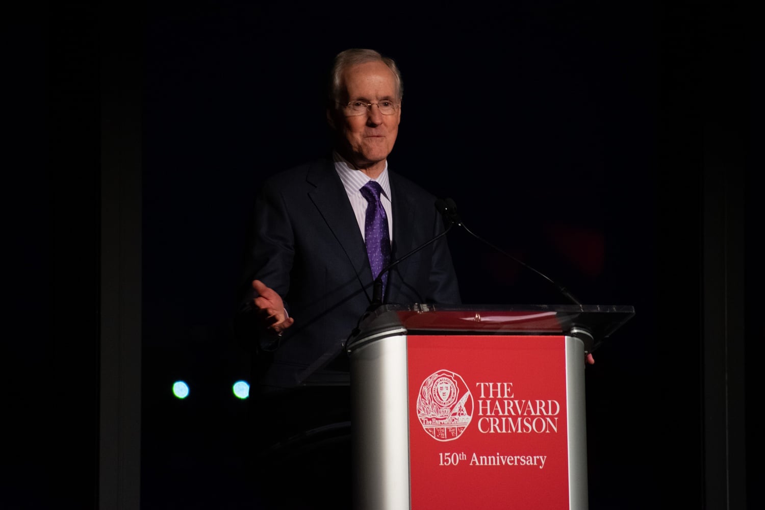 Robert W. Decherd ’73 addresses attendees at The Crimson’s 150th Anniversary Gala, held at the John F. Kennedy Presidential Library and Museum.