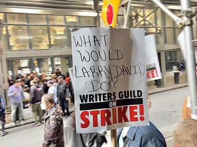 Cover image for Writer's strike