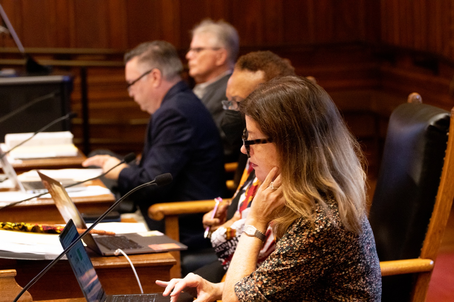 City councilors voted in favor of a policy order that would require the Cambridge Police and Law departments to report their ongoing lawsuits to the Council.