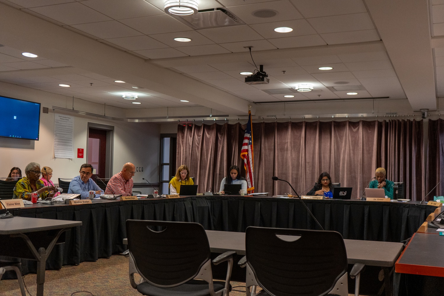 An anonymous coalition of Graham and Parks parents shared concerns about Smith's fitness to lead the school with the School Committee.