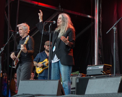 Cover image for Patti Smith and Her Band At Beach Road Weekend 1