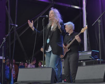 Cover image for Patti Smith and Her Band At Beach Road Weekend 3