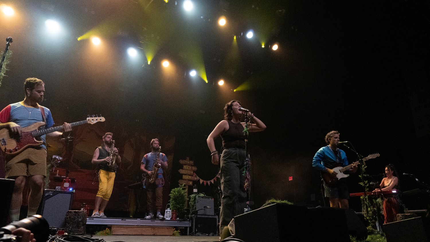 The band lit up the crowd with fan favorites including “Denim Jacket” and “Good Life."