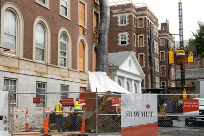 Cover image for Harvard’s Never-Ending Home Improvement Project