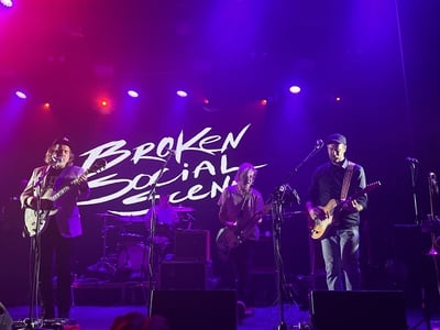 Cover image for Concert Review: Broken Social Scene Find Joy in the Chaos
