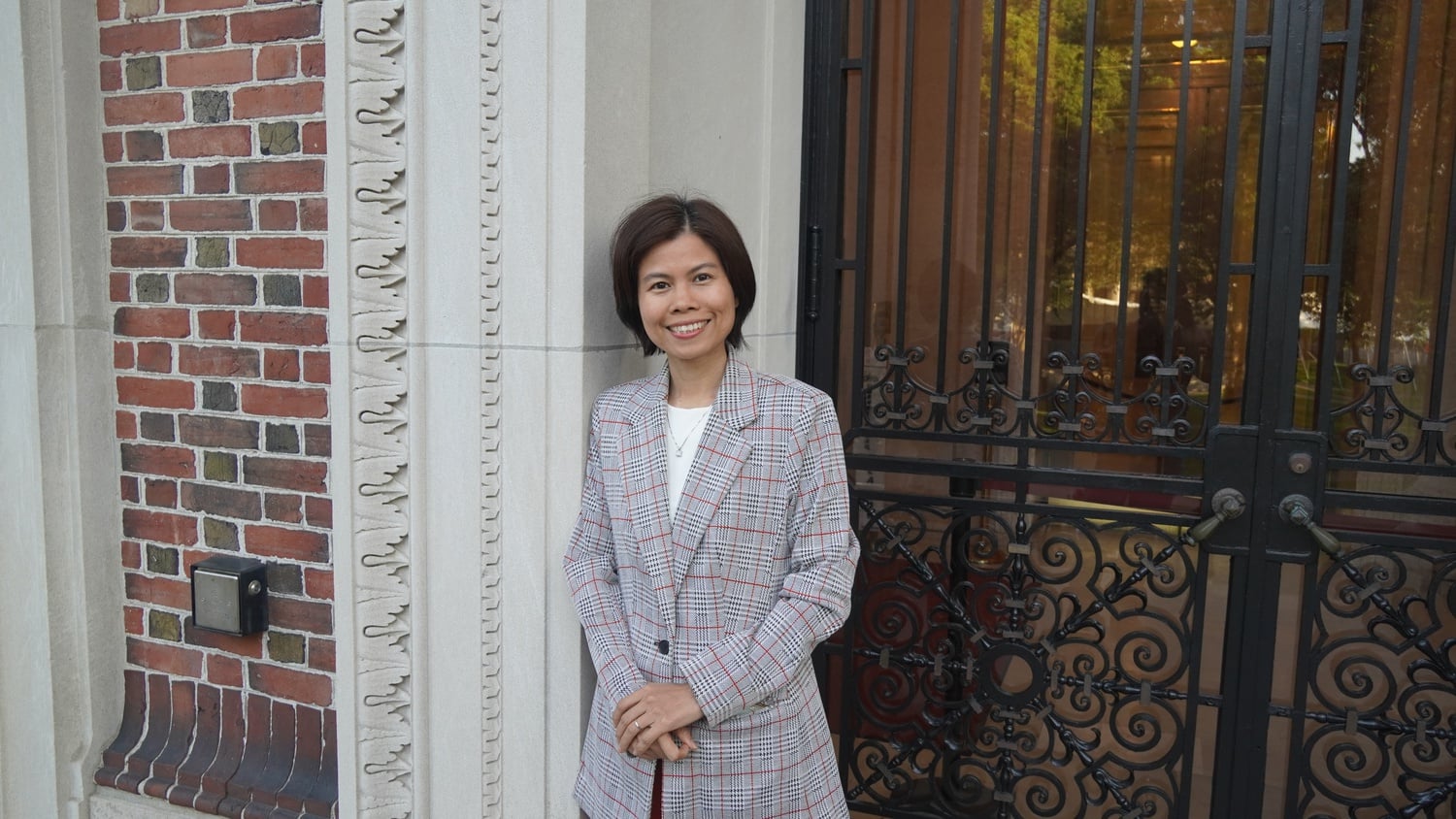 Hoa Le, Harvard's Vietnamese language preceptor, has been instrumental in supporting the center’s Southeast Asia efforts.