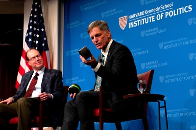 Cover image for ‘Small But Mighty’: Wyoming Governor Mark Gordon Talks Energy, Economic Goals at Harvard IOP Forum