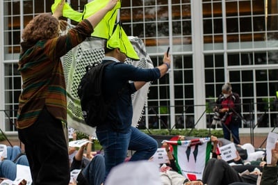 Cover image for Harvard Alumni Condemn University Leadership Following Viral Video of Confrontation at Pro-Palestine Protest