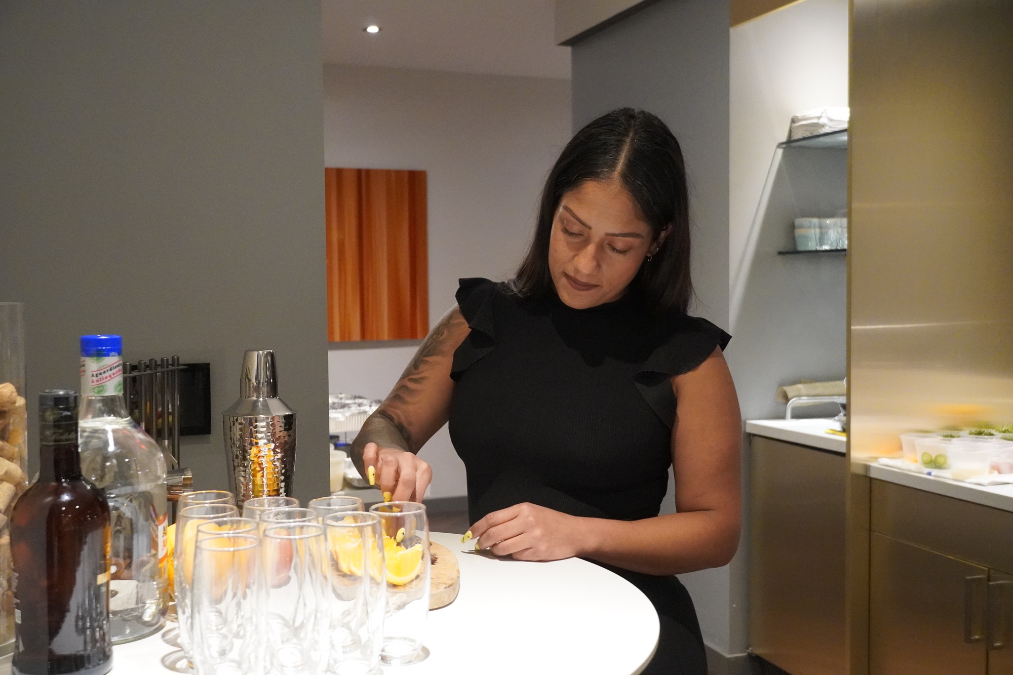 Private chef Kendall DaCosta’s newest series of dinners are tailored towards a smaller gathering of 10 people.