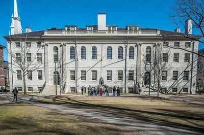 Cover image for Hoekstra Announces FAS Civil Discourse Initiative at December Faculty Meeting