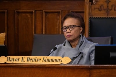 Cover image for Cambridge Mayor E. Denise Simmons Seeks 13th City Council Term