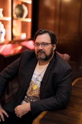 Cover image for Brandon Sanderson Headshot
