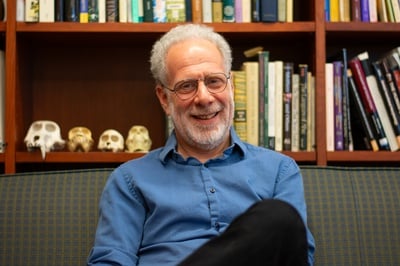 Cover image for Daniel Lieberman Warns Against ‘Hedgehog’ Diets and Ultra-Processed Foods at Book Talk