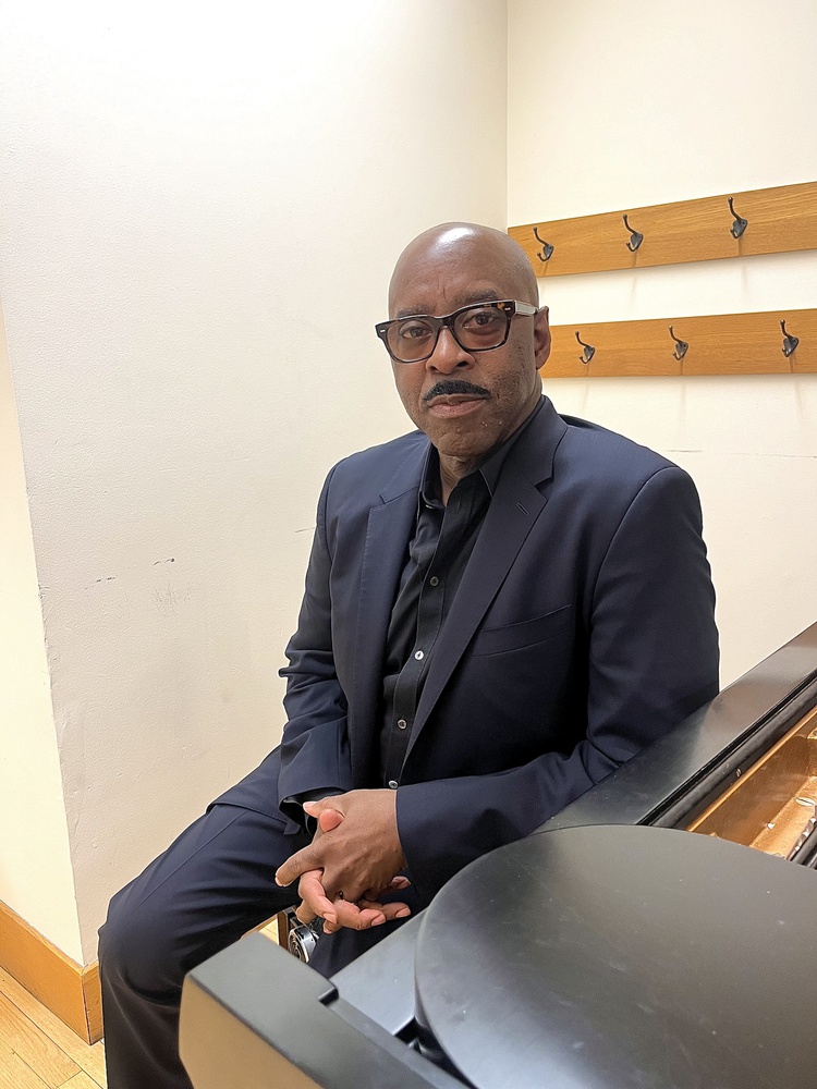 Courtney B. Vance '82 and the art of theater.