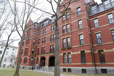 Cover image for ‘Stretched Thin’: Harvard Proctors, PAFs Express Mixed Feelings on College’s New Freshman Advising Model