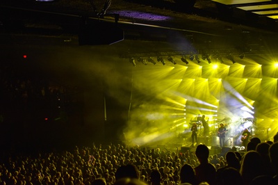 Cover image for Crowd at the Roadrunner