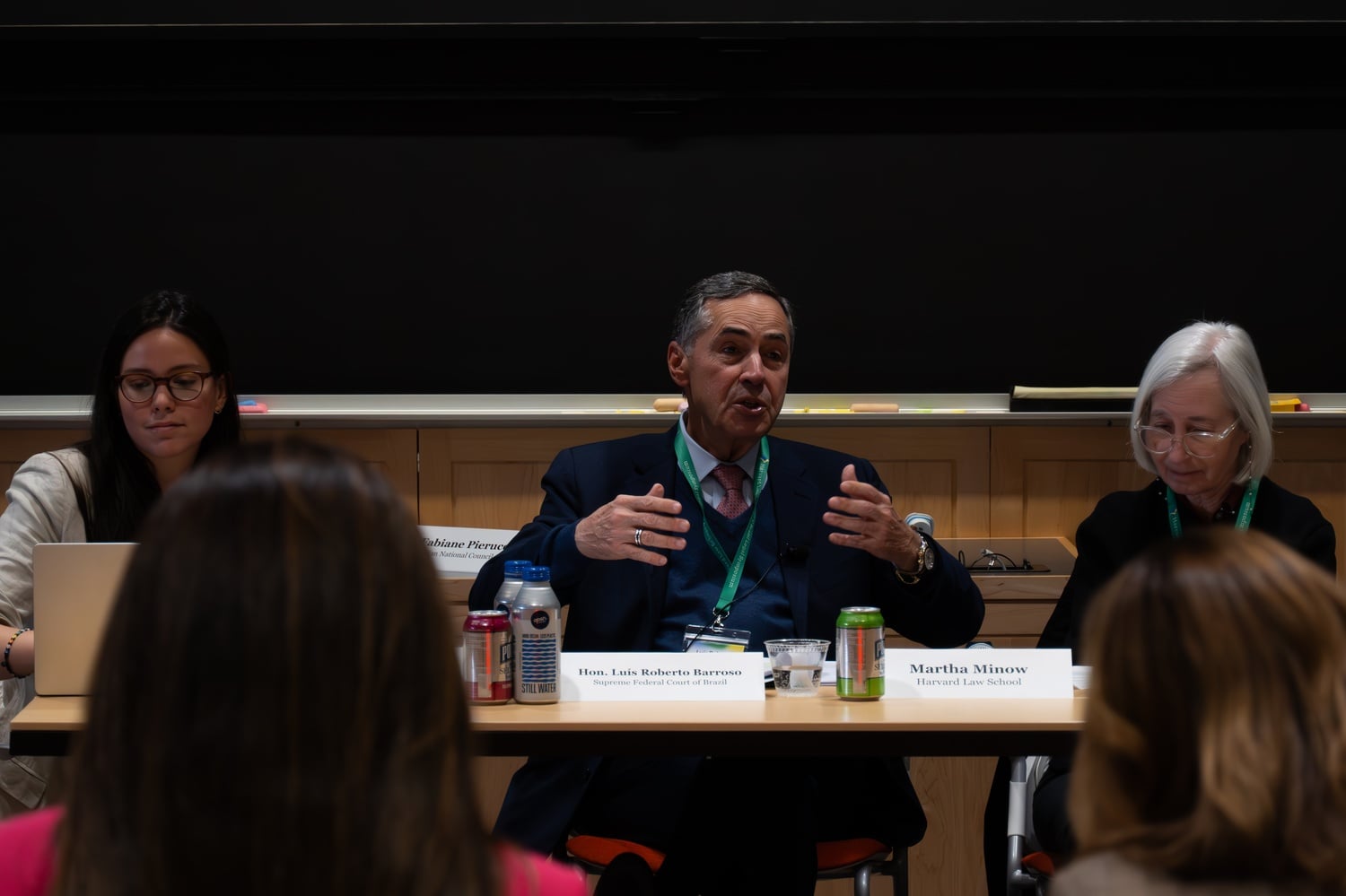Brazilian Chief Justice Luís Roberto Barroso spoke at the Law School on Friday in a conversation moderated by former HLS Dean Martha Minow. Barroso spoke about artificial intellgience in Brazil's legal process.