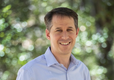 Cover image for Jeremy Weinstein Will Serve as Next Harvard Kennedy School Dean, Garber Confirms