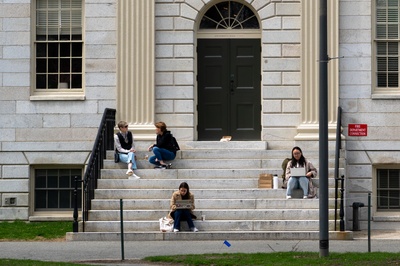 Cover image for Peer Teaching Is Key to Our Education. I’m Glad Harvard’s Protecting It.