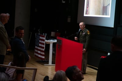 Cover image for West Point Colonel Addresses Harvard Graduates at First-Ever Veterans’ Affinity Celebration