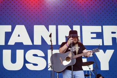 Cover image for Tanner Usrey Blue Stage Boston Calling Saturday