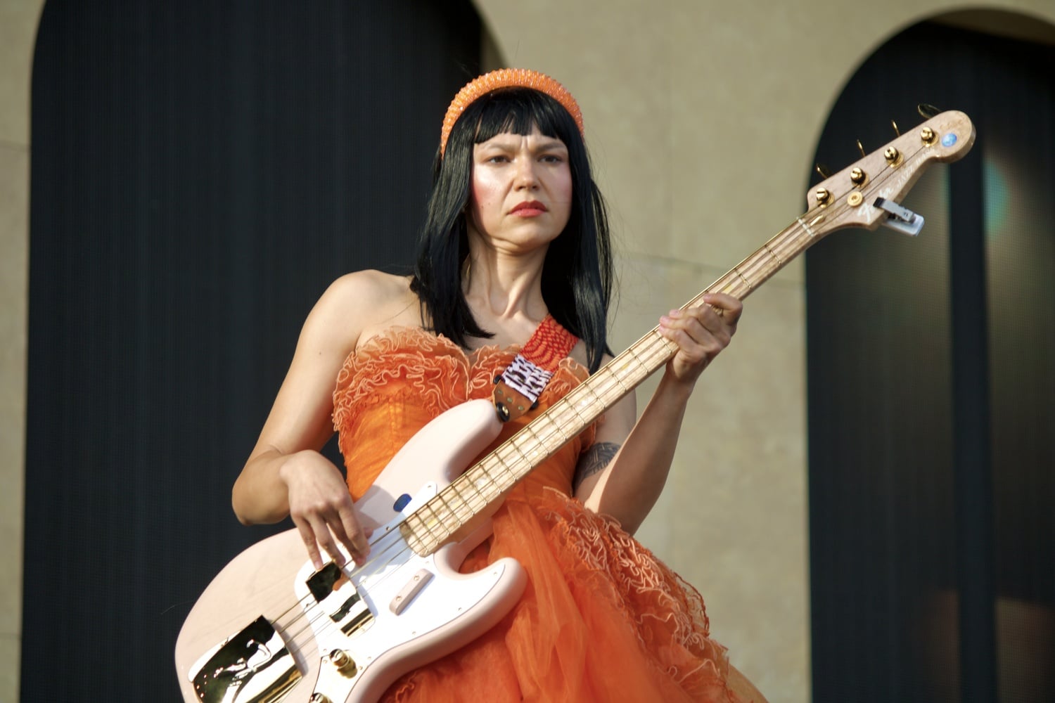 The band created interesting shapes with their bodies during tunes that combined elements of soul, salsa, rock, and dub.