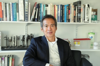 Cover image for HKS Professor Archon Fung