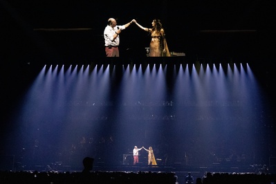 Cover image for Hans Zimmer and Loire Colter
