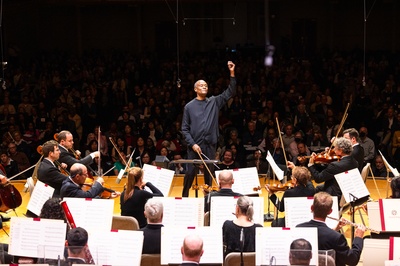 Cover image for ‘Concert for the City’ Review: The BSO Dazzles Boston Audiences