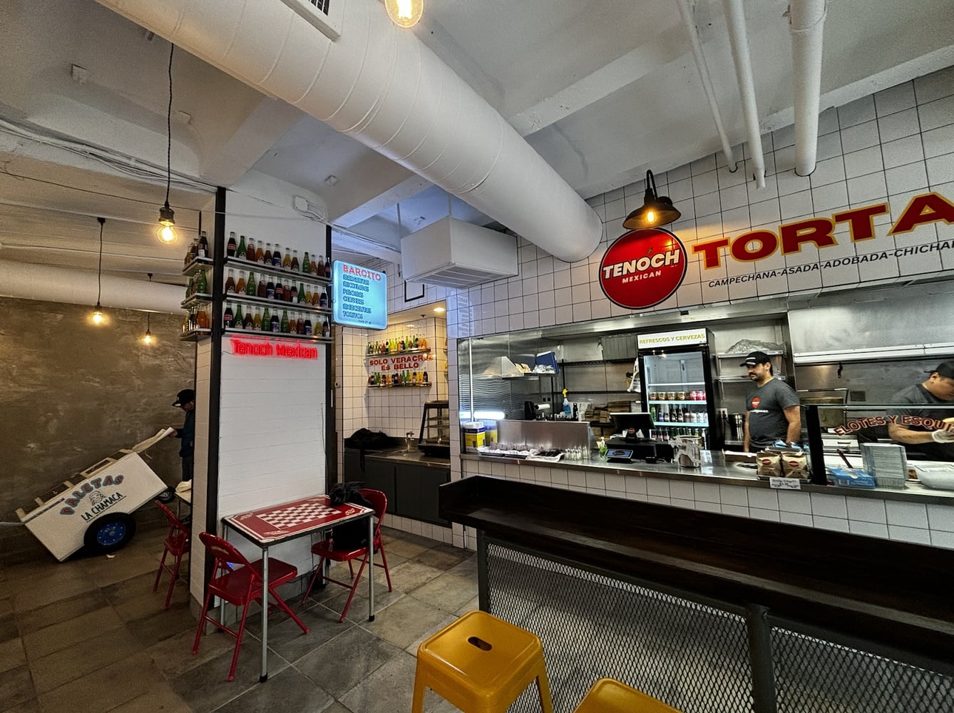 Tenoch interior 2