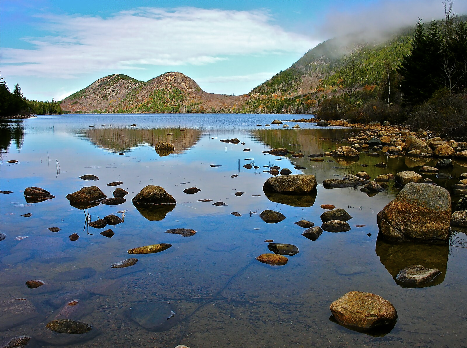 A view of the Bubbles from Jordan Pond, one of the famous landscapes of Acadia National Park.