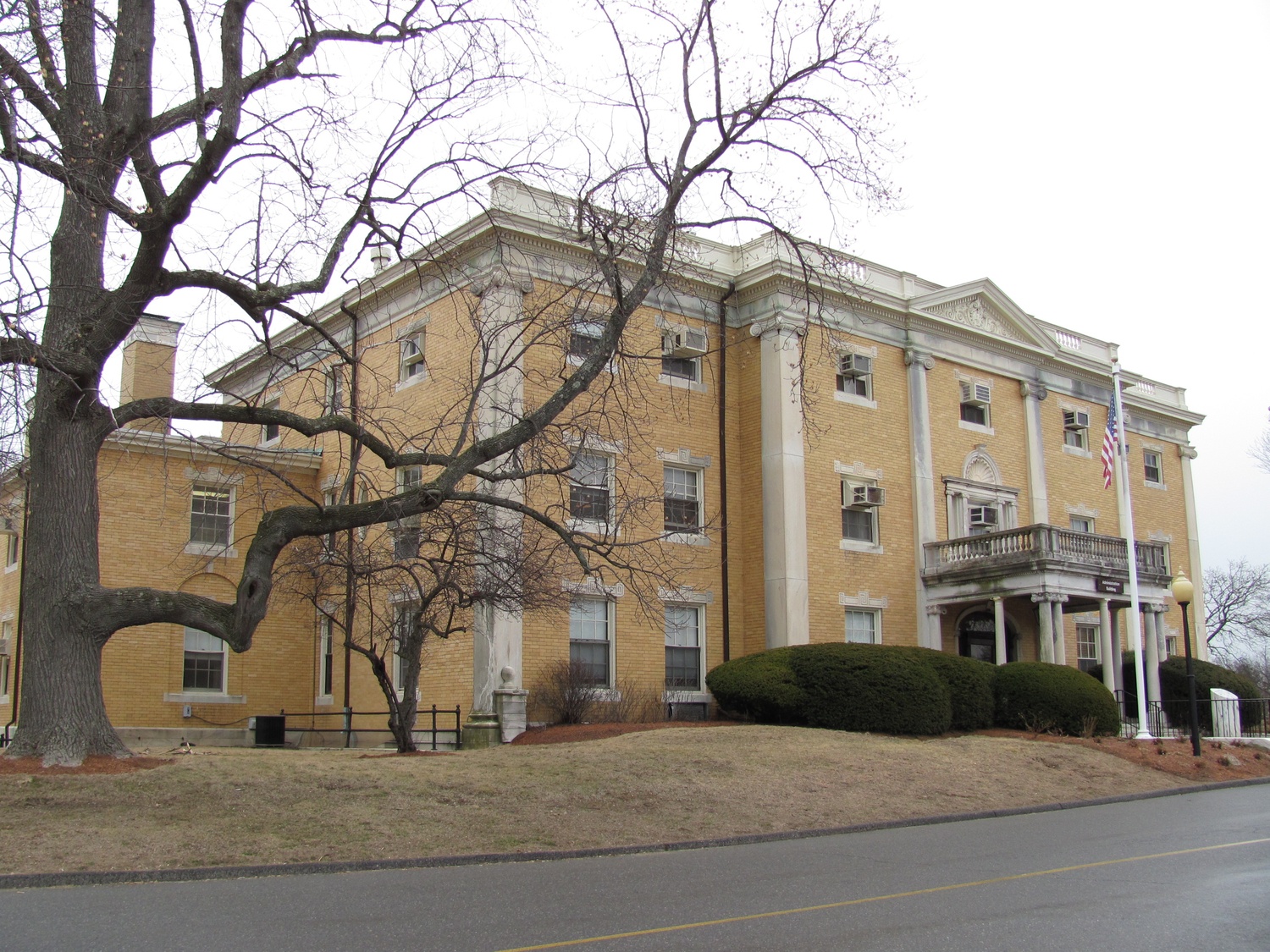 PharmAla Biotech signed a contract to supply McLean Hospital researchers with MDMA for a pending clinical trial.