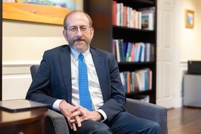 Cover image for Garber Says Harvard Can and Should Condemn Hateful Speech Under Institutional Voice Policy
