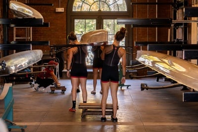 Cover image for The Weight of Lightweight Rowing