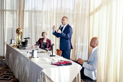 Cover image for Hakeem Jeffries and Maura Healey at Breakfast Club