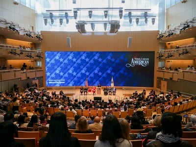 Cover image for Harvard Business School Welcomes 175 New U.S. Citizens at Naturalization Ceremony