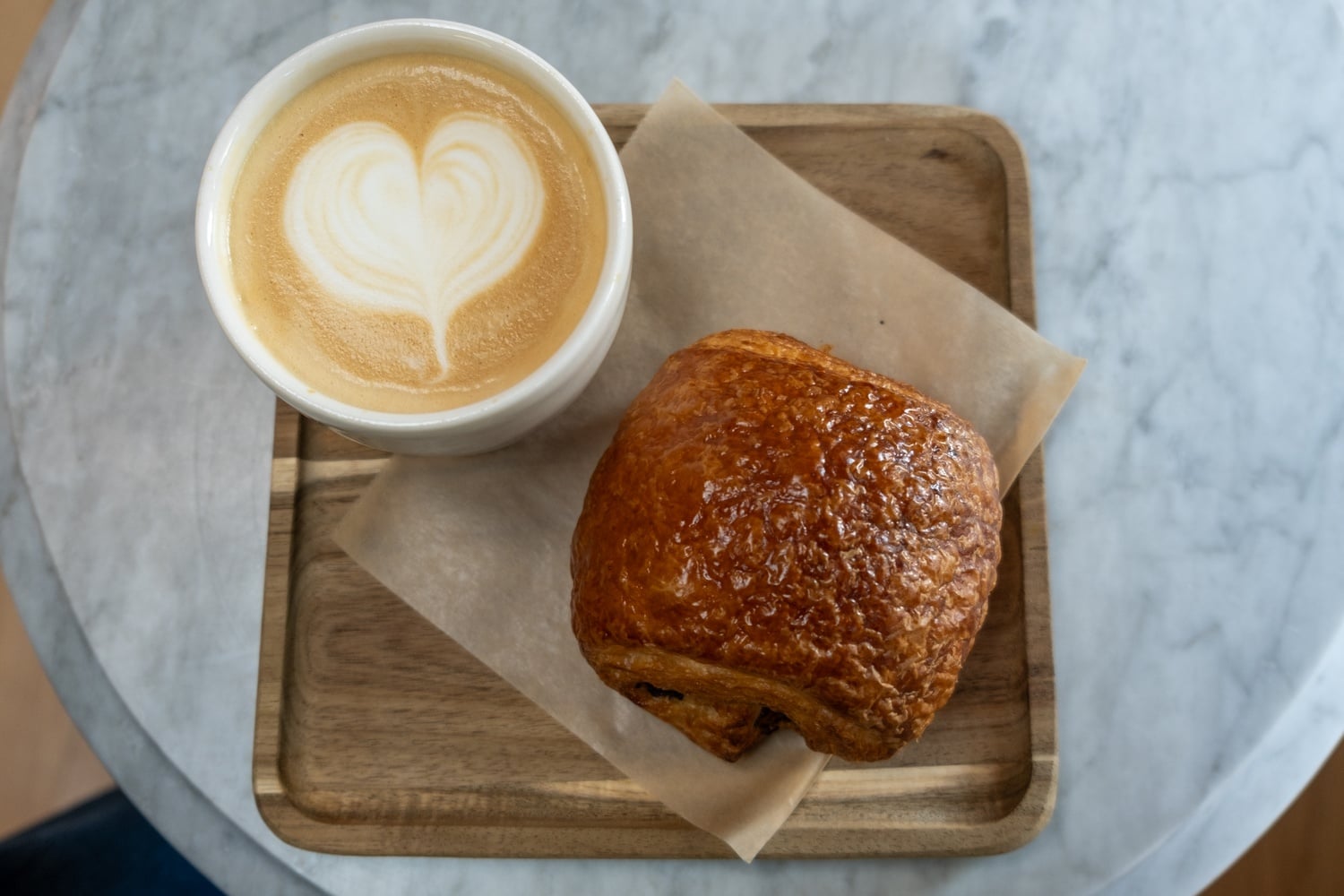 Kismet offers a short variety of viennoiseries.