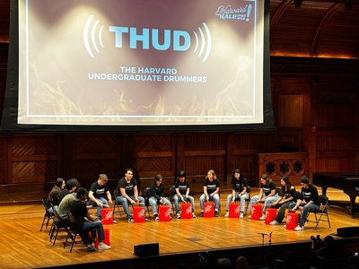 Cover image for Bulldog roast THUD