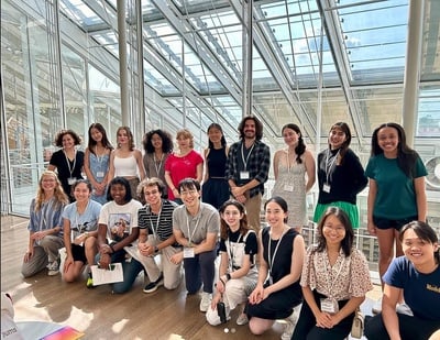 Cover image for Ho Family Student Guide Program at the Harvard Art Museums: A Unique and Interdisciplinary Approach to Art