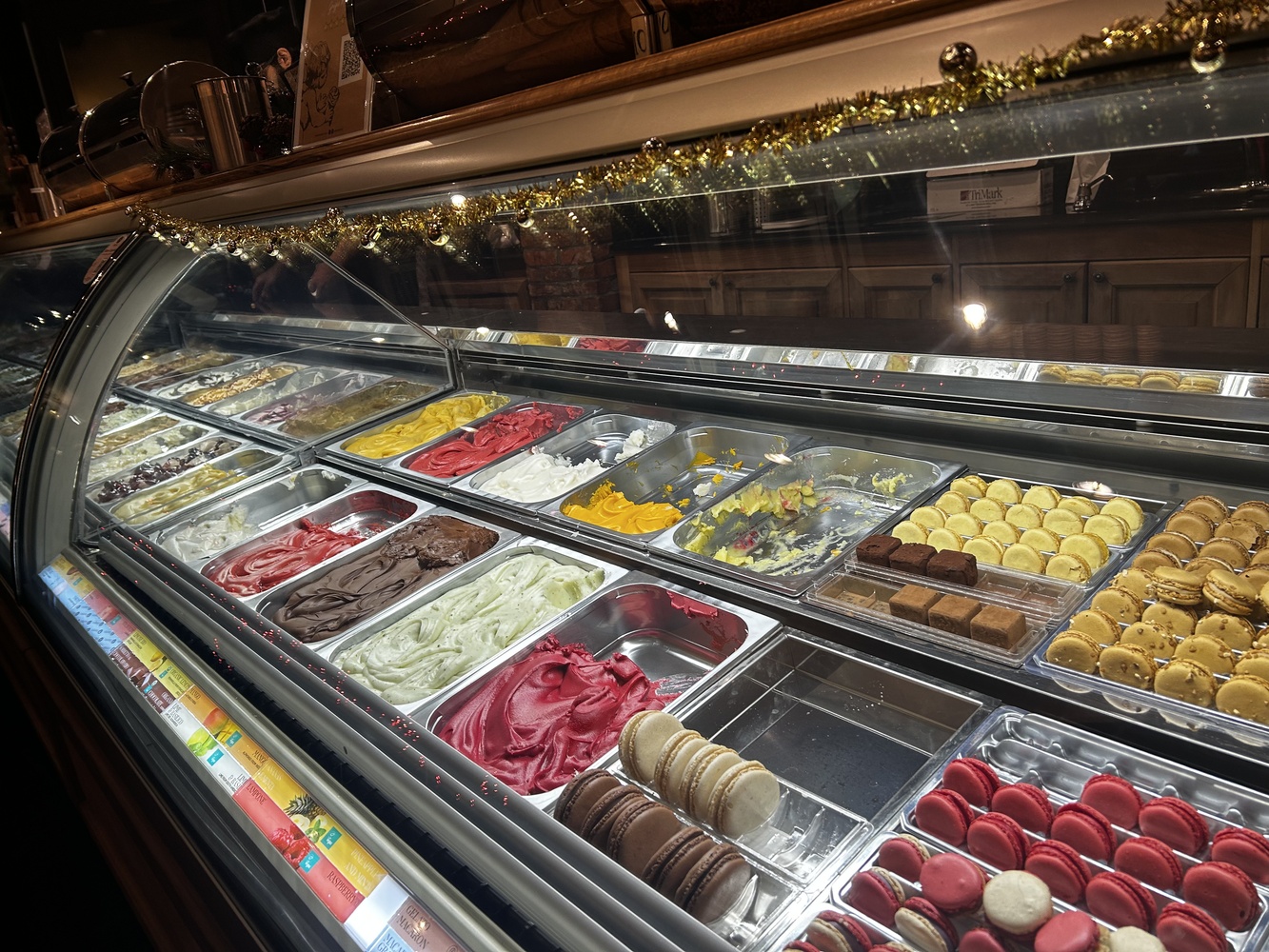Fifth stop: Amorino Gelato
