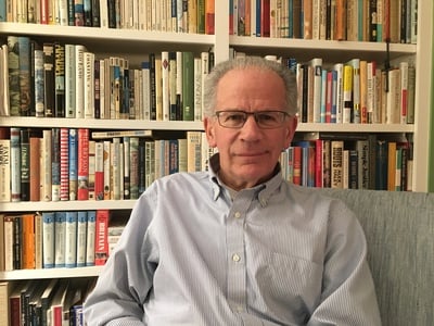 Cover image for Harvard Magazine Editor Rosenberg to Retire, Ending 30-Year Tenure