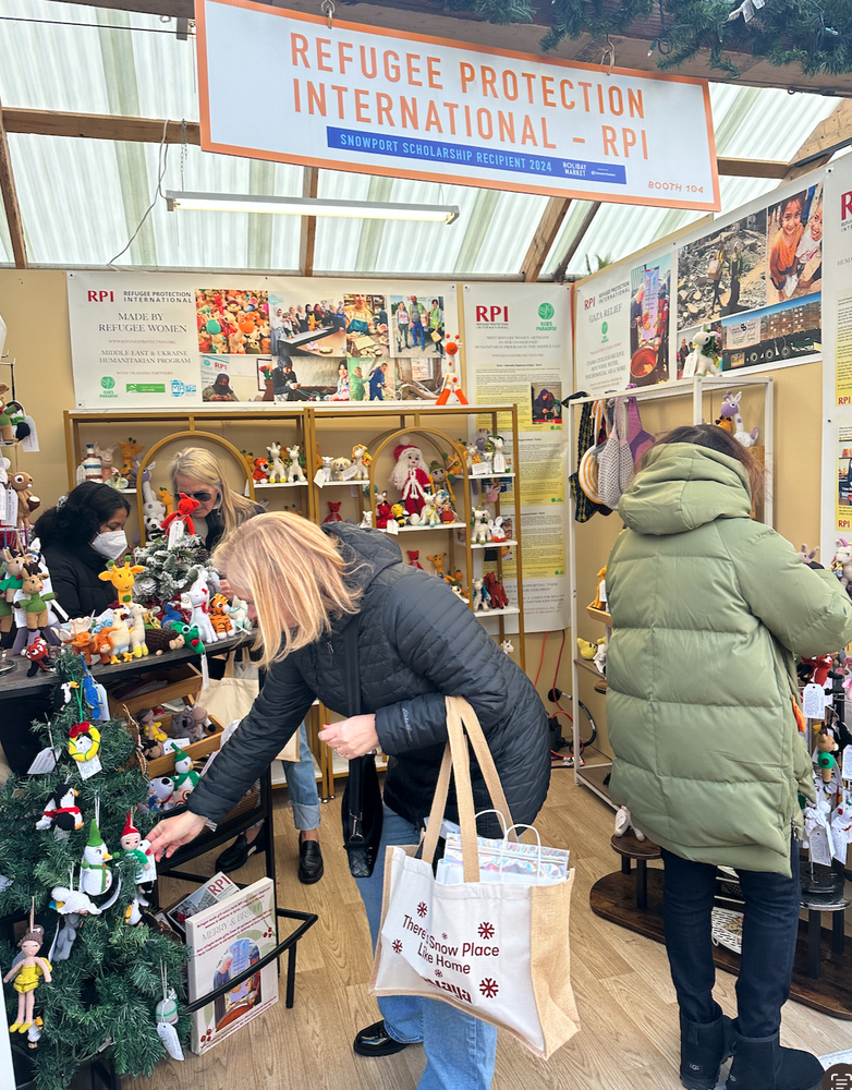 Refugee protection crafts at Snowport