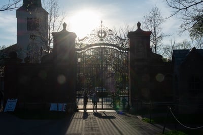 Cover image for Dissent: Harvard Shouldn’t Sacrifice Values for Optics